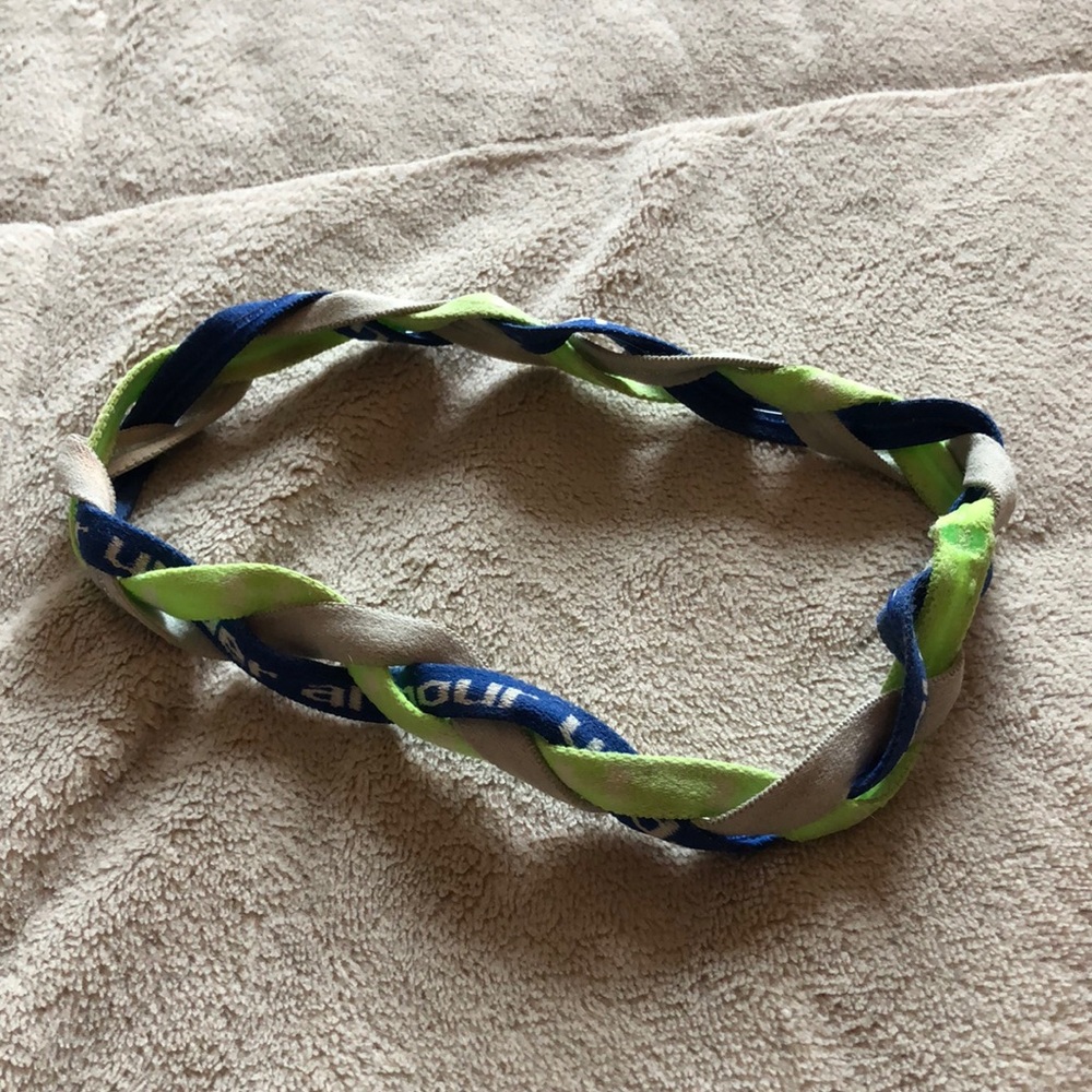 Under Armour headband